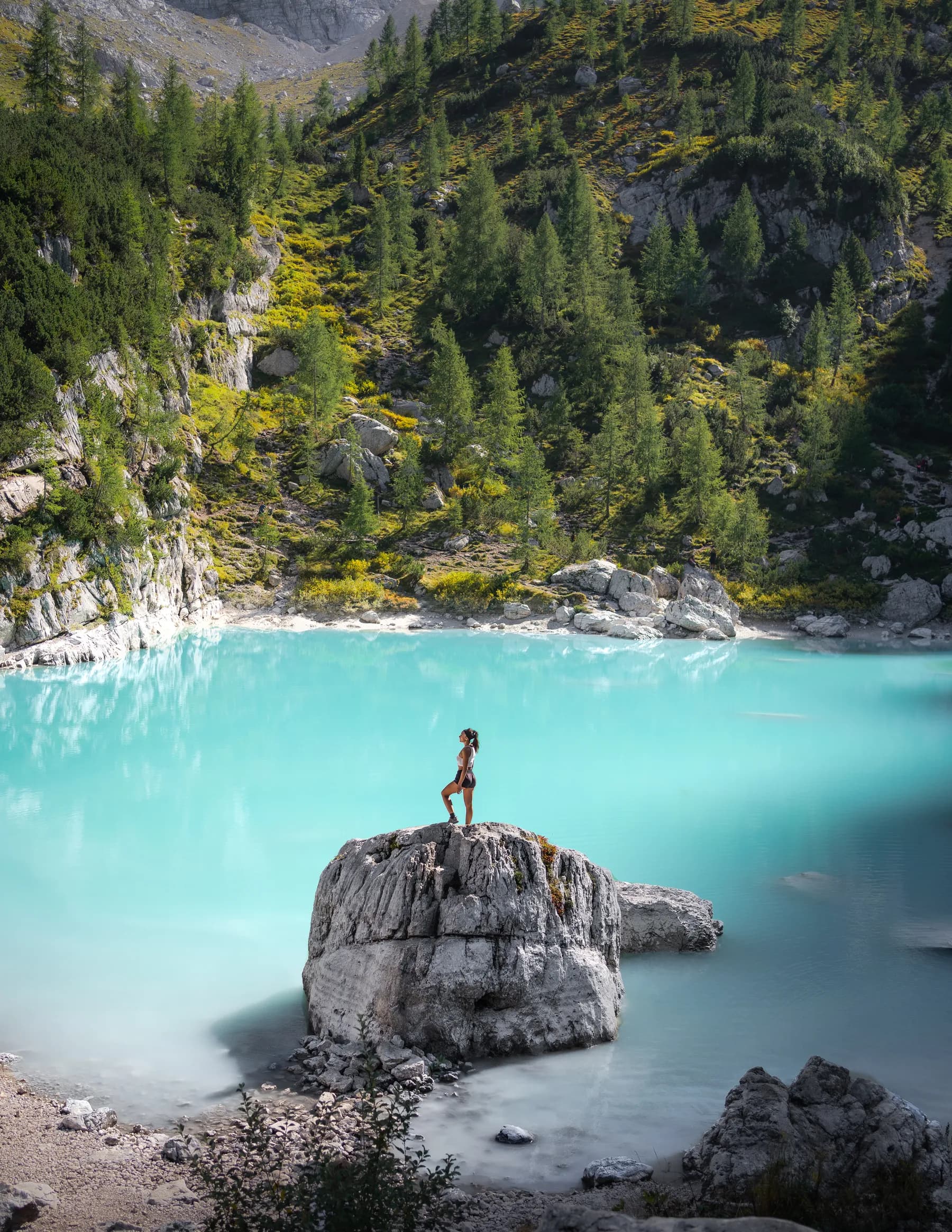 BETWEEN PEAKS AND SILENCE — VANLIFE DOLOMITES 2