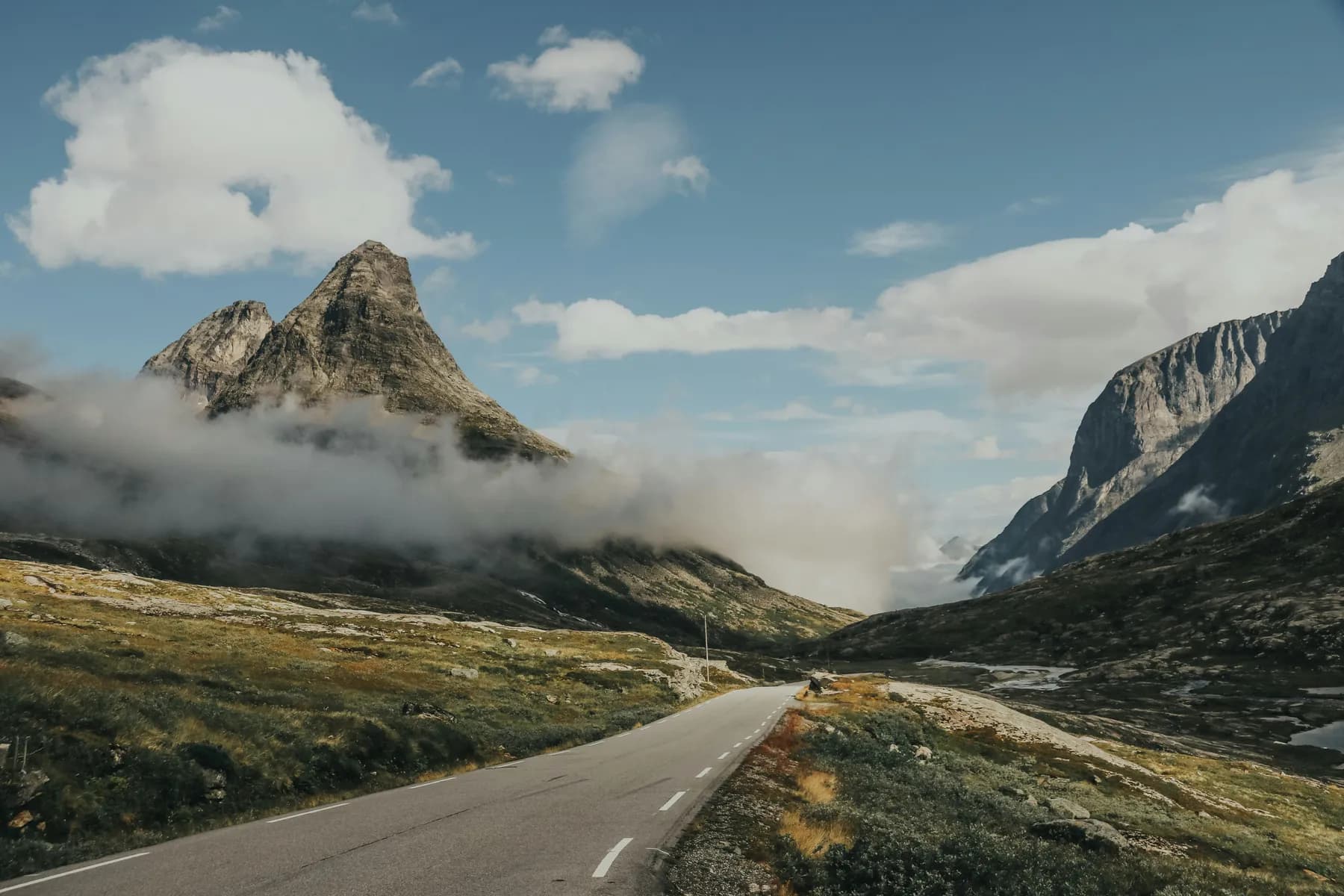 FROM MILAN TO THE FJORDS — VANLIFE NORWAY 4